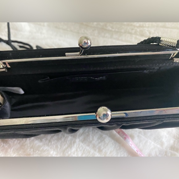 Black Evening Bag, Elegantly Pleated Fabric, Retro-look, Silver Hardware  NWOT - Picture 4 of 6